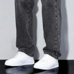Men Relaxed Fit Mid Rise Dark Grey Jeans