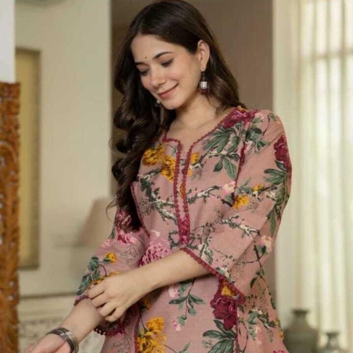 Women Printed Pure Cotton Straight Kurta
