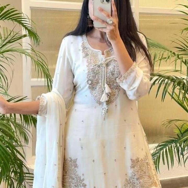 Women Pure Silk Kurta Pant Attached Dupatta