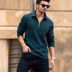 Men Solid Zip Neck Polycotton Dark Green T-Shirt